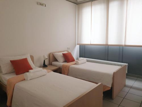 Lecco Apartment | APPARTAMENTO MODERNO con parcheggio gratuito di fronte