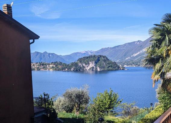 Fiumelatte Apartment | Appartamento Pinus Varenna