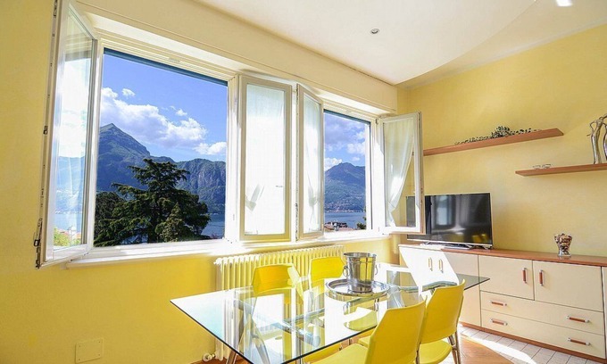 Bellagio Apartment | Appartamento Trudi A: A graceful apartment situated at a short distance from the shores of Lake Como, with Free WI-FI.