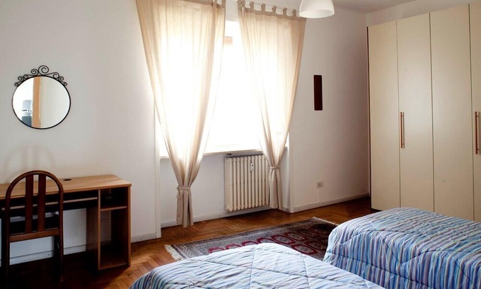 Milan House | Arco della Pace bright and spacious apartment