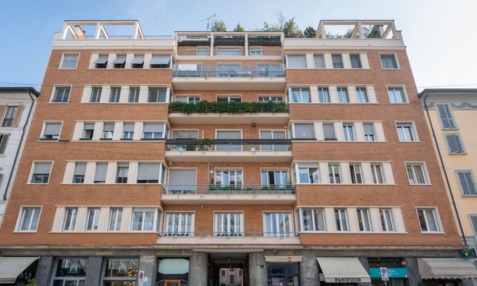 Porta Nuova Apartment | Beautiful apartment for 3 guests with WIFI, A/C, TV and balcony