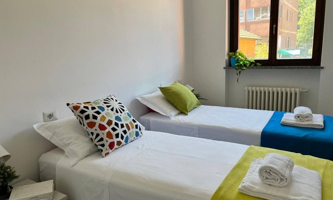 Pero Apartment | Bnbook-OlonaTriloB-Fiera Milano-Pero