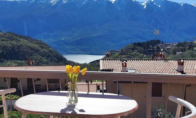 Tremosine House | Casa Gina Giardino Holideal Apartment