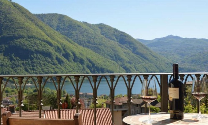 Porlezza House | CASA VISTA LAGO E GIARDINO