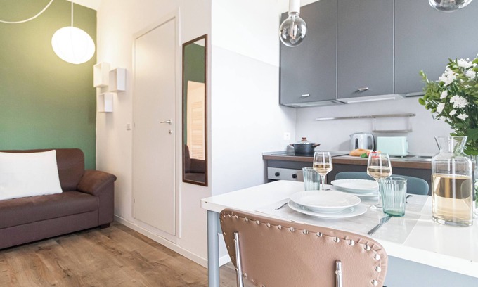 Porta Garibaldi Apartment | Cola Montano 8 - Studio Apartment, Sleeps 2