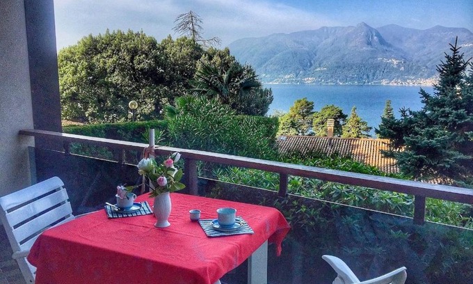 Luino Apartment | Cordelia 4