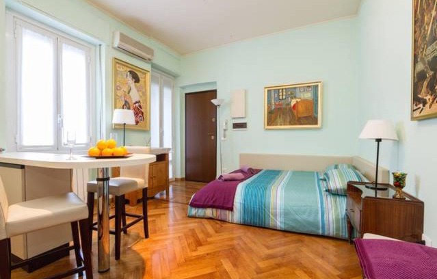 Centro Direzionale Apartment | Cornalia Apartment