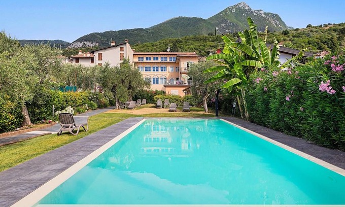 Toscolano Maderno Apartment | Corte Benaco by Wonderful Italy - Marzemino