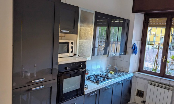 Saronno Apartment | Cozy 2-bedroom apartment with AC, WiFi in lovely Saronno