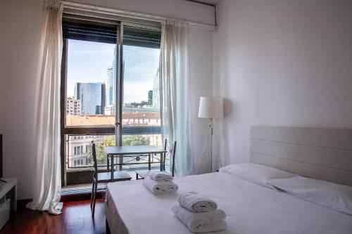 Porta Nuova Apartment | DeHomes - Porta Nuova Business Studios