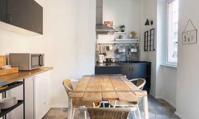 Como Apartment | Happy Travelers Apartment