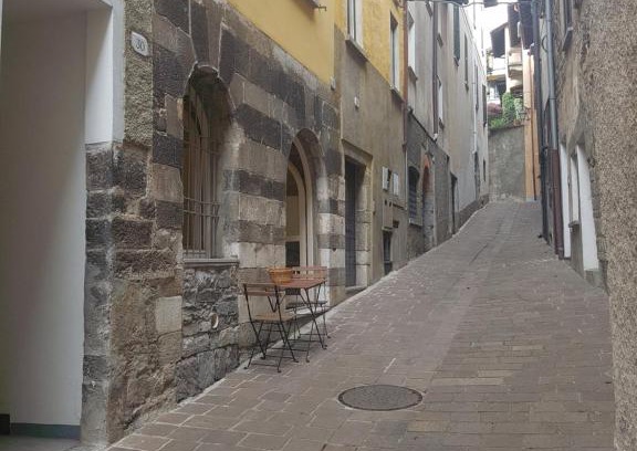 Consiglio di Rumo Apartment | Historic House