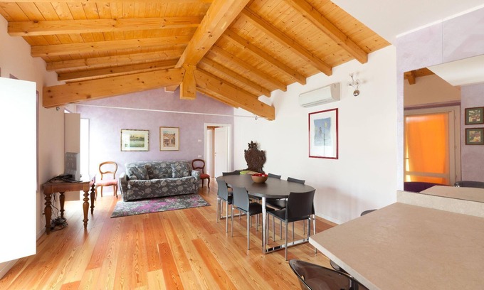 San Felice del Benaco Apartment | Holiday apartment San Felice del Benaco for 1 - 5 persons with 1 bedroom - Holiday apartment in one