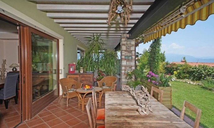 Castello Apartment | Holiday apartment Puegnago sul Garda for 4 persons with 2 bedrooms - Holiday apartment