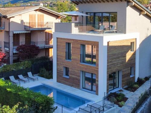 Colico Piano House | Holiday Home Uliveto by Interhome