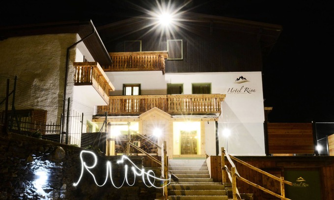 Vione Hotel | Hotel Riva Sport & Wellness