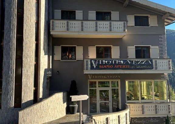 Vezza d'Oglio Hotel | Hotel Vezza Alpine Lodge & Spa