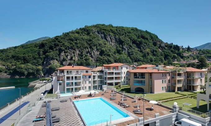 Maccagno Apartment | Italian apartment rental with pool