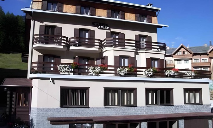 Santa Caterina Valfurva Apartment | 80 m² Serviced apartment ∙ 4 guests