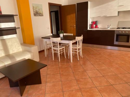 Fiumelatte Apartment | La Fontana apartments
