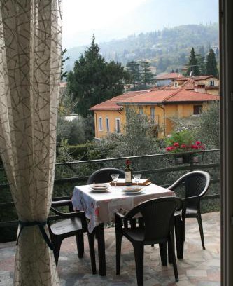 Toscolano Maderno House | La terrazza sugli ulivi