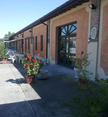 Verolanuova House | Le Magnolie Agriturismo