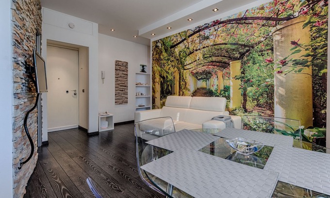 Central Station Apartment | Macchi Holiday House - very close to the station