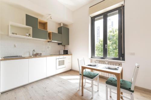 Dergano Apartment | Maciachini Renovated Studio!