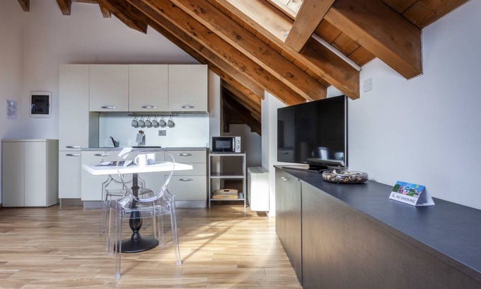 Maggiolina Apartment | Massari 22
