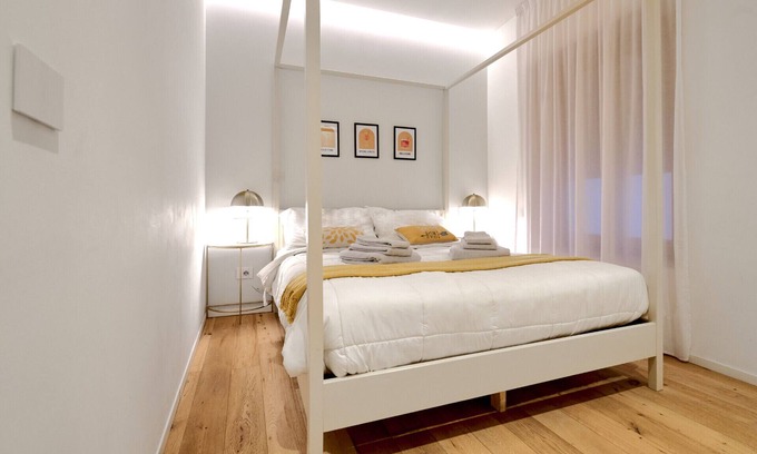 Porta Venezia Apartment | Milan Chic Luxury Apartments-hosted by Sweetstay