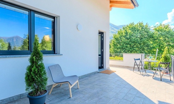 Dervio Apartment | Nice apartment for 4 guests with WIFI, pool, A/C, TV and patio