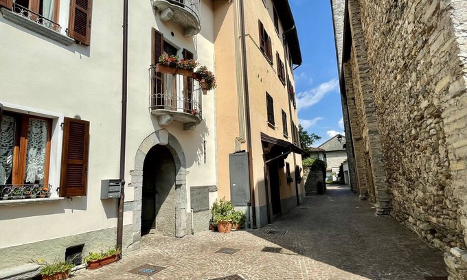 Domaso Apartment | Nice apartment for 4 people with WIFI and balcony