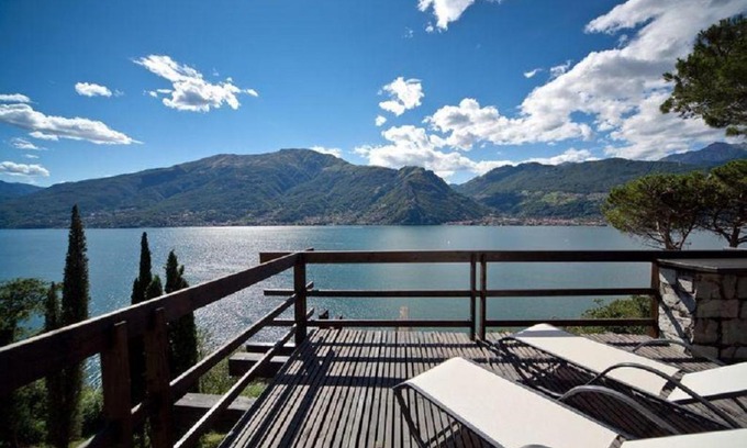 Olgiasca Villa | Olgiasca Villa Sleeps 12 Pool WiFi