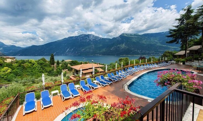 Limone sul Garda Apartment | Residence Oasi, Limone sul Garda
