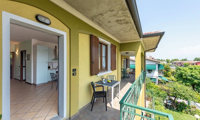 Rivoltella Apartment | Residenza Vittoria, Desenzano Del Garda, Italy
