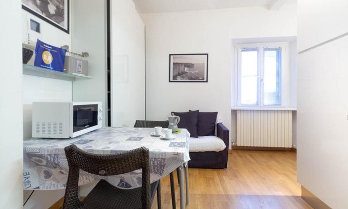 Lecco Apartment | Roma 24 Apartment - Affitti Brevi Italia