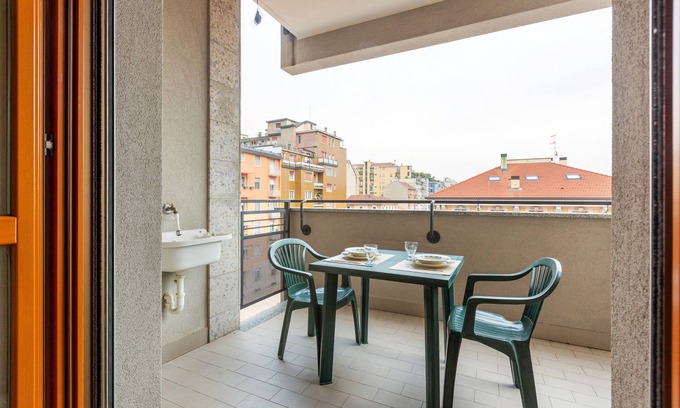 Foppette Apartment | Savona District Terrace Flat