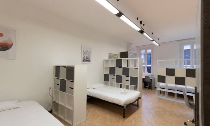 Lorenteggio Other | Shared room ∙ 1 bedroom ∙ 1 guest