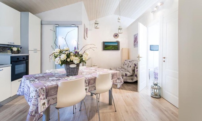 Desenzano del Garda City Centre Apartment | Sisi Apartment & Rooms