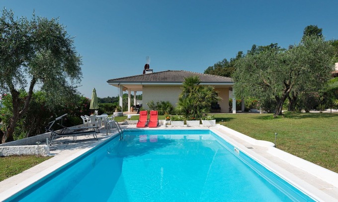 Soiano del Lago House | Stunning private villa for 6 people with private pool, WIFI, TV and terrace