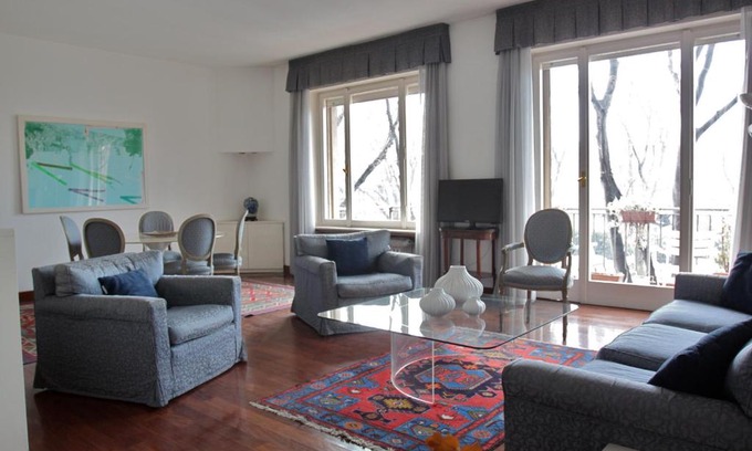Porta Genova Apartment | Super Comfortable Tortona District