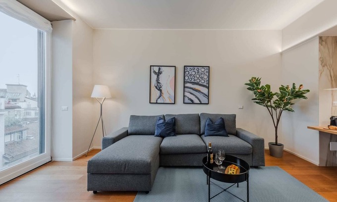 Guastalla Apartment | Sweett | Luxury Velasca VI