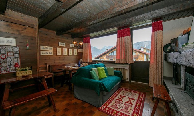 Teola Apartment | Teola Apartment Sleeps 4