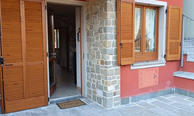 Sovere Apartment | The Cherry Apartment
