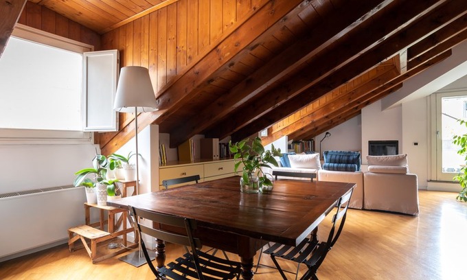 Varesine Apartment | Via Marco Polo by onefinestay