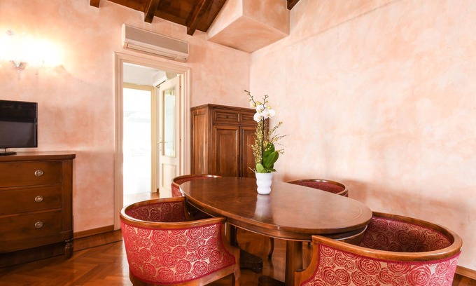 Brescia Antica Apartment | Vittoria apartment