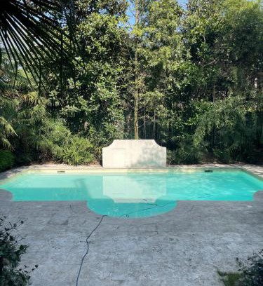 Milan Apartment | Youhosty - Exclusive Townhouse Garden and Pool