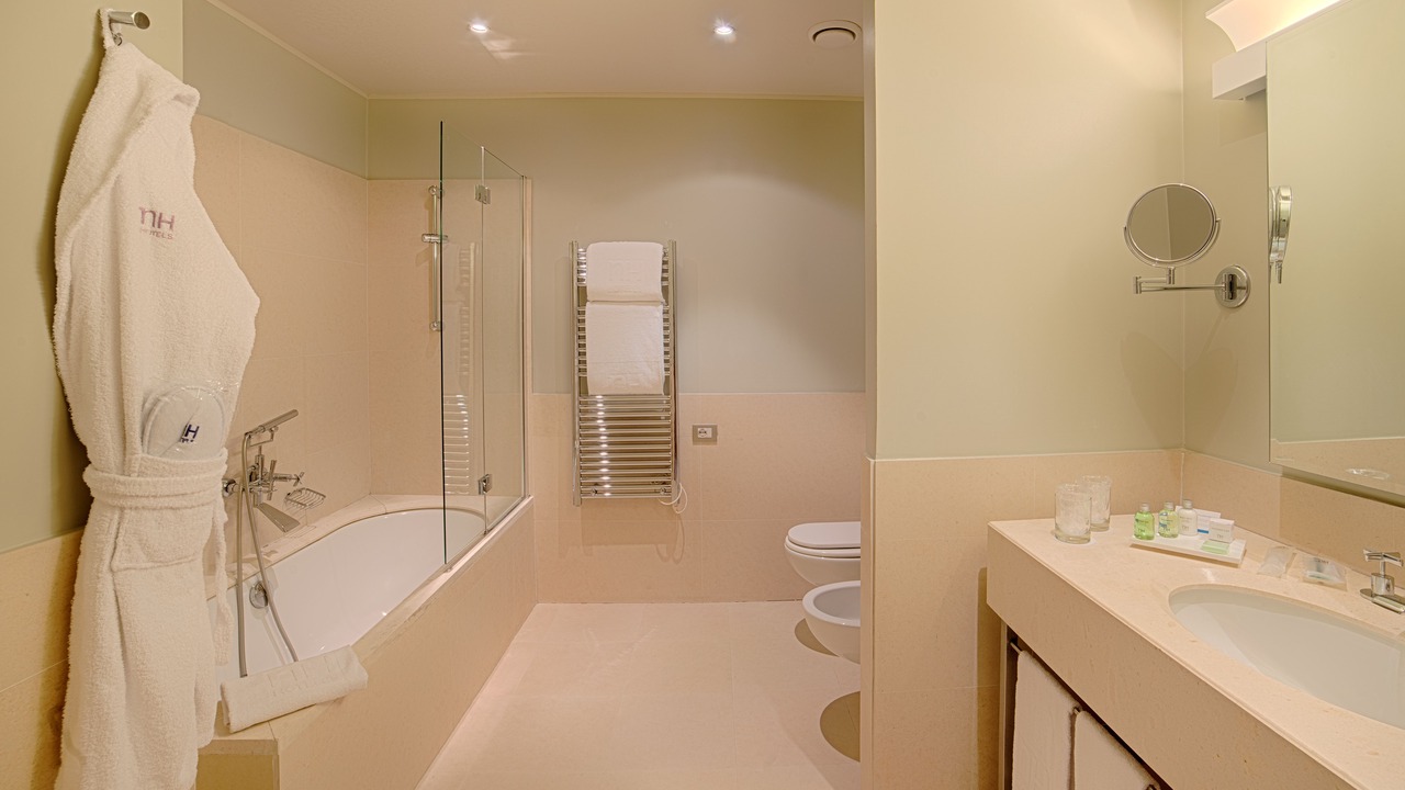 Photo of Bathroom in Peschiera Borromeo