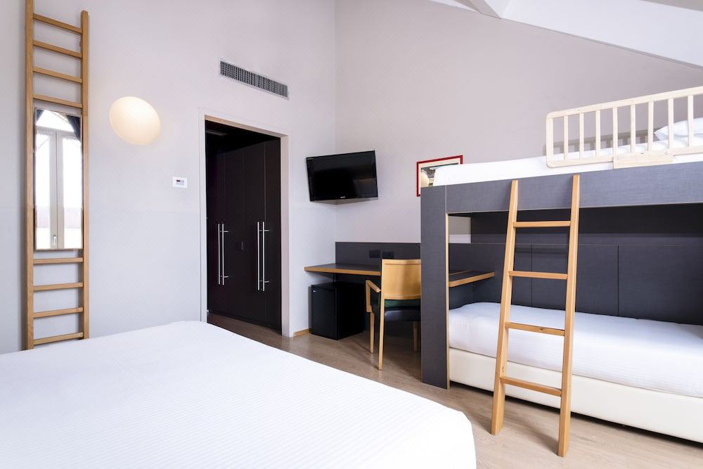 Photo of Bedroom in Casorate Sempione