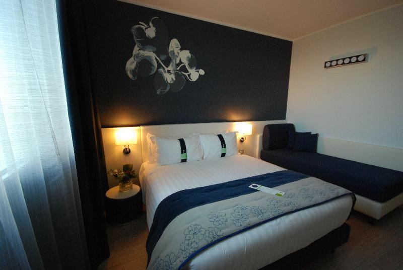 Photo of Bedroom in Cinisello Balsamo